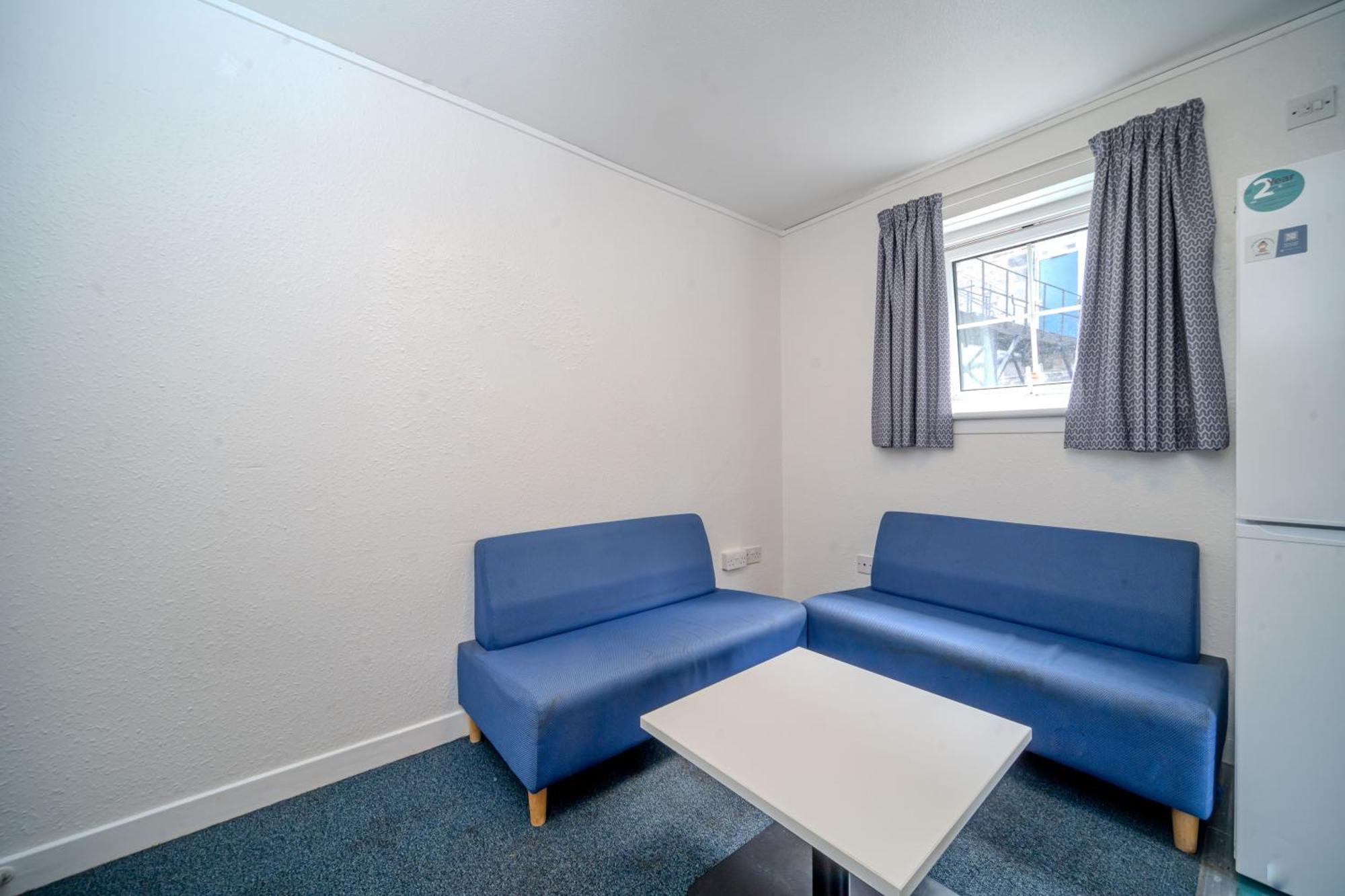 Joivy Budget 4,5 And 6 Bed Private Flats, In Historic Old Town (Adults Only) Edinburg Exteriör bild