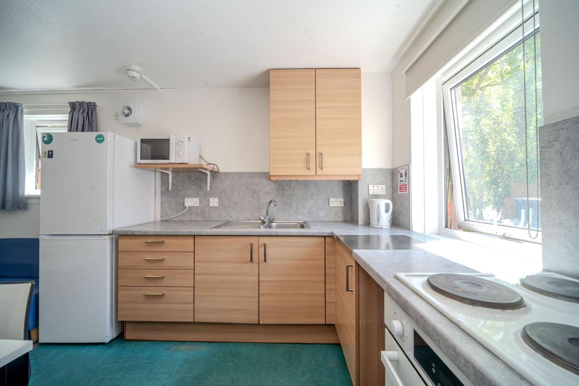 Joivy Budget 4,5 And 6 Bed Private Flats, In Historic Old Town (Adults Only) Edinburg Exteriör bild